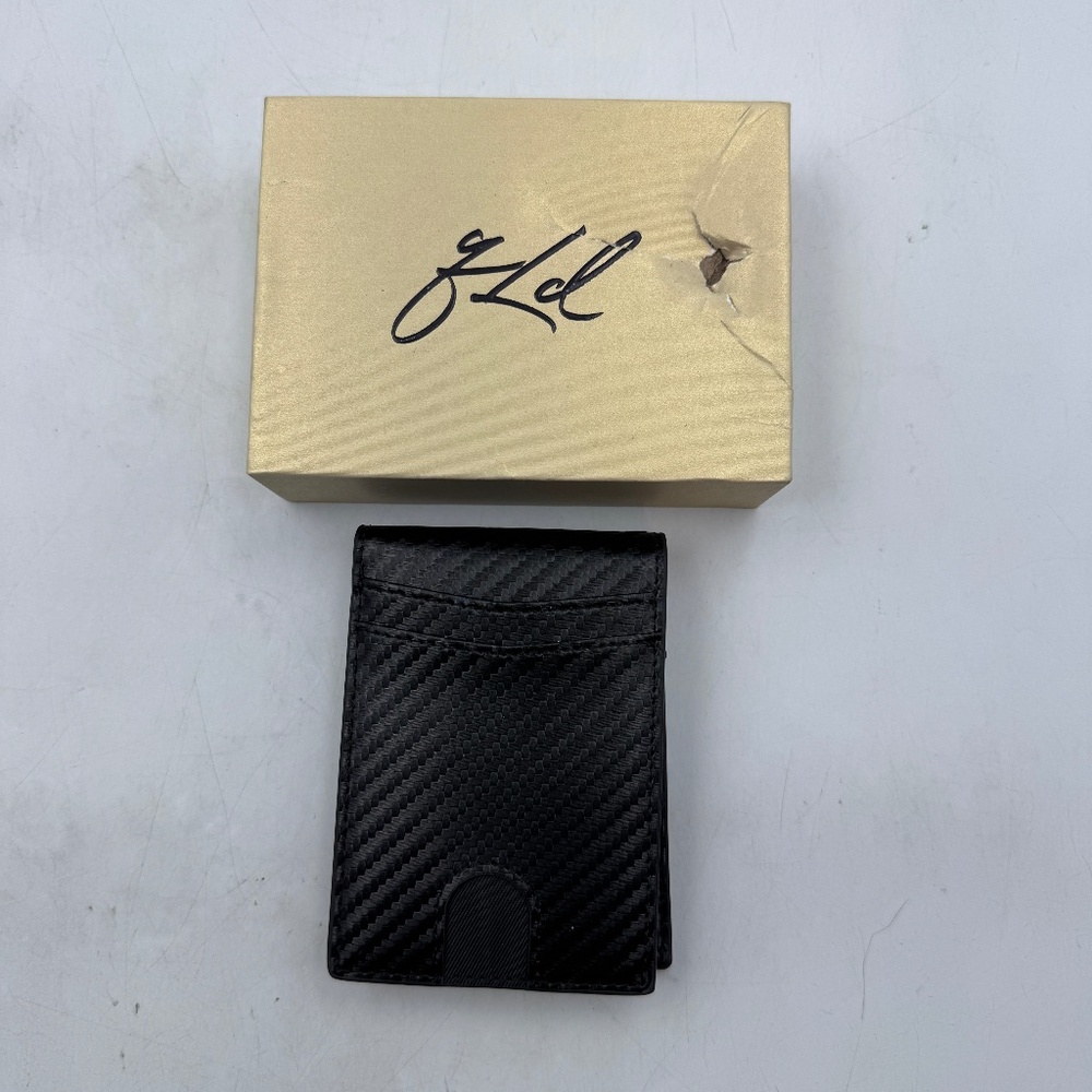 NEW QLD Minimalist Wallet RFID Carbon Fiber Pattern